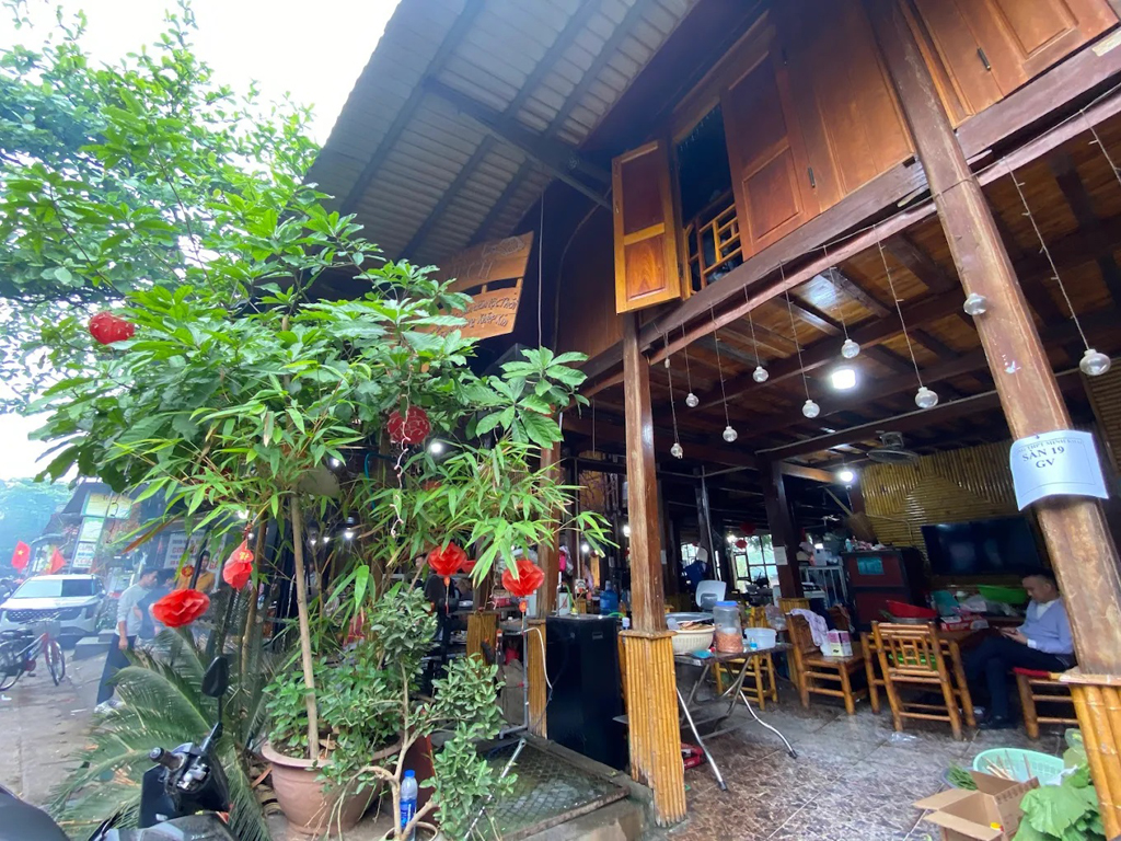 Nhà sàn số 19 bản Lác