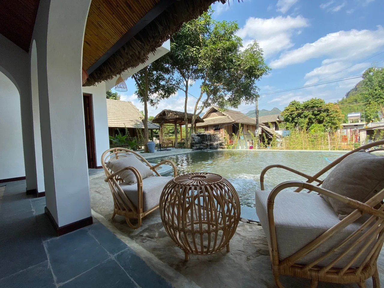 Mai Châu Rustic Home